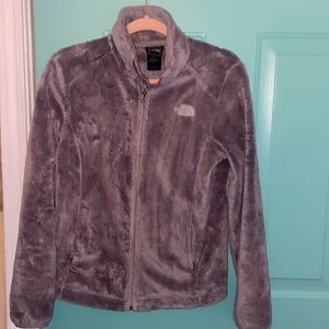 The Northface gray fleece in great condition women size small